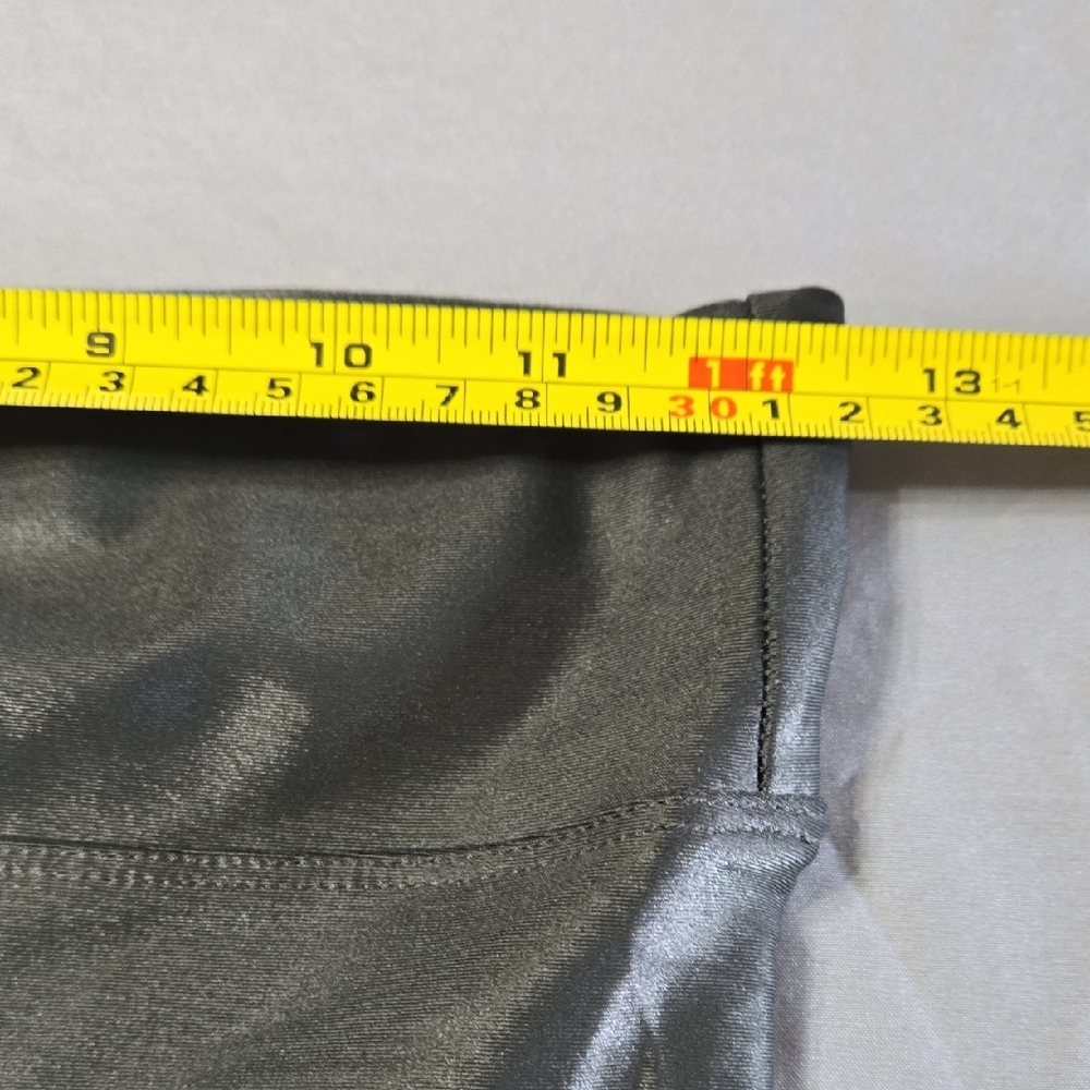 Koral Sz Small  Shiny Charcoal Leggings - Picture 4 of 6